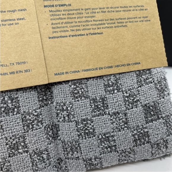 Norwex Bathroom Scrub Mitt in Graphite Brand New. - Picture 7 of 8